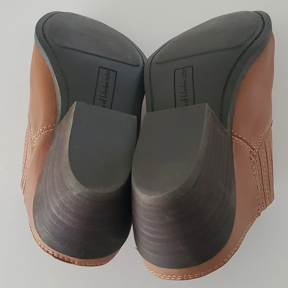 House of Harlow 1960 "Rowen" Western Slip-On Mule in Wheat-Colored Brown… - Picture 8 of 9